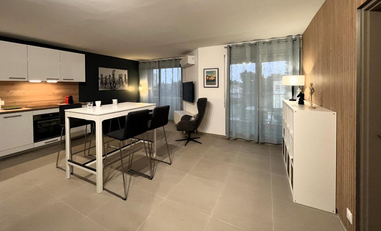 Confortable Appartement Pres D'Avignon Le Pontet  Extérieur photo